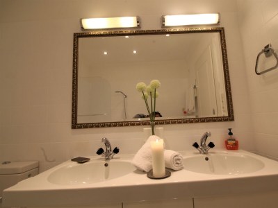 Apartment No title - Features photo 9