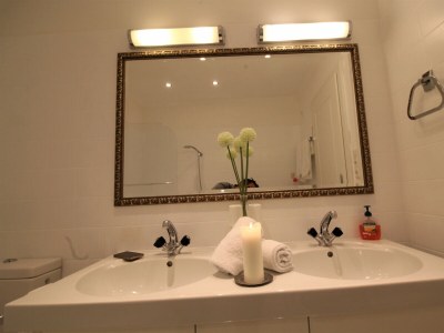 Apartment No title - Features photo 18