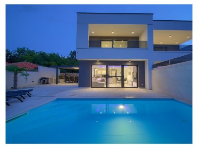 Villa Dama with pool by the sea in Dobrinj - Villa