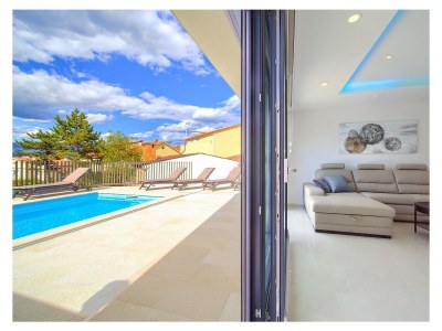 Villa Dama with pool by the sea - Features photo 16