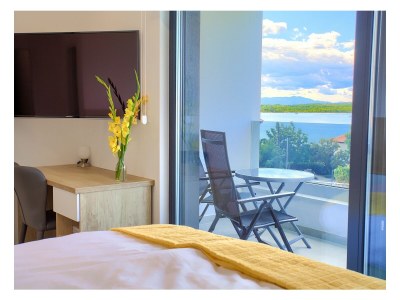 Villa Dama with pool by the sea - Features photo 31