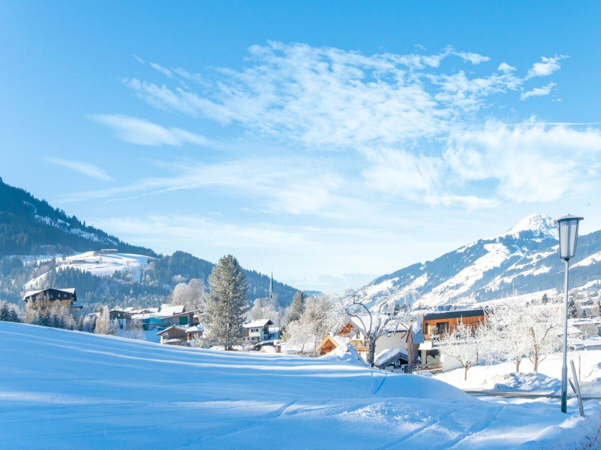 Apartment Apartment in Kirchberg near Ski Slopes - Outdoor photo 3