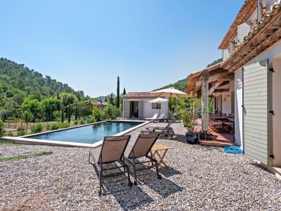 Villa Villa in Bargemon mit Pool und Bergblick - Outdoor photo 4
