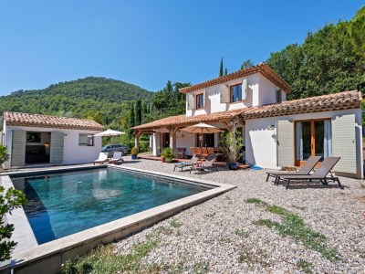 Villa Villa in Bargemon mit Pool und Bergblick - Outdoor photo 7