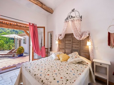 Villa Villa in Bargemon mit Pool und Bergblick - Features photo 11