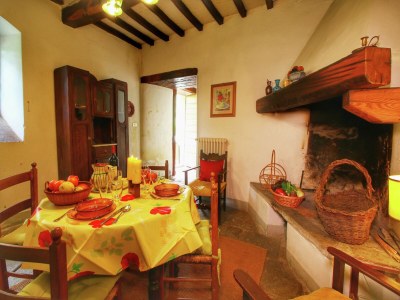 Farmhouse Wunderschönes Bauernhaus mit Gemeinschaftspool - Features photo 17