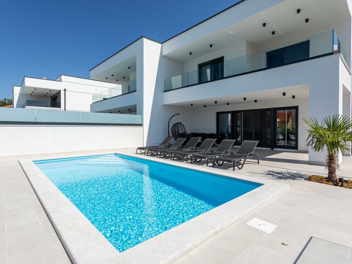 Villa Diva by the sea with pool - Outdoor photo 3