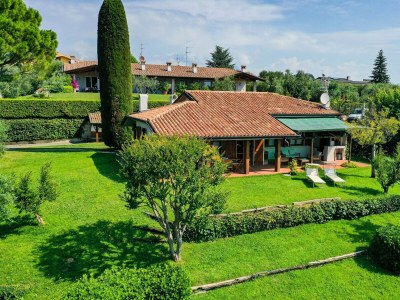 Villa Villa Silva in Manerba del Garda - Villa