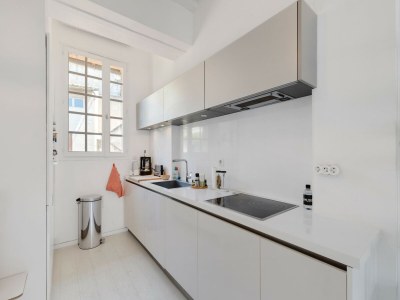 Apartment Apartment in Avignon near Palais de Papes - Features photo 14