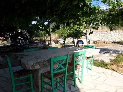 Villa Schönes großes traditionelles griechisches Haus, schöne Gegend Nähe Panormo, NW - Outdoor photo 16