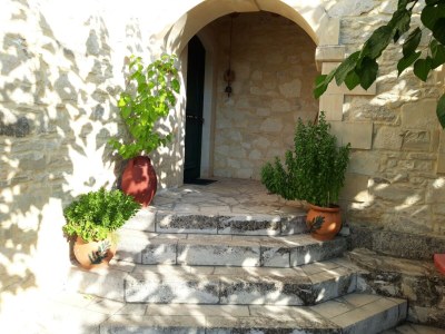 Villa Schönes großes traditionelles griechisches Haus, schöne Gegend Nähe Panormo, NW - Outdoor photo 17