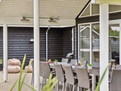 Holiday house Luxus-Ruckzug mit Pool -- By Traum Ferienwohnungen - Outdoor photo 2