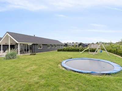 Holiday house Luxus-Ruckzug mit Pool -- By Traum Ferienwohnungen - Outdoor photo 13