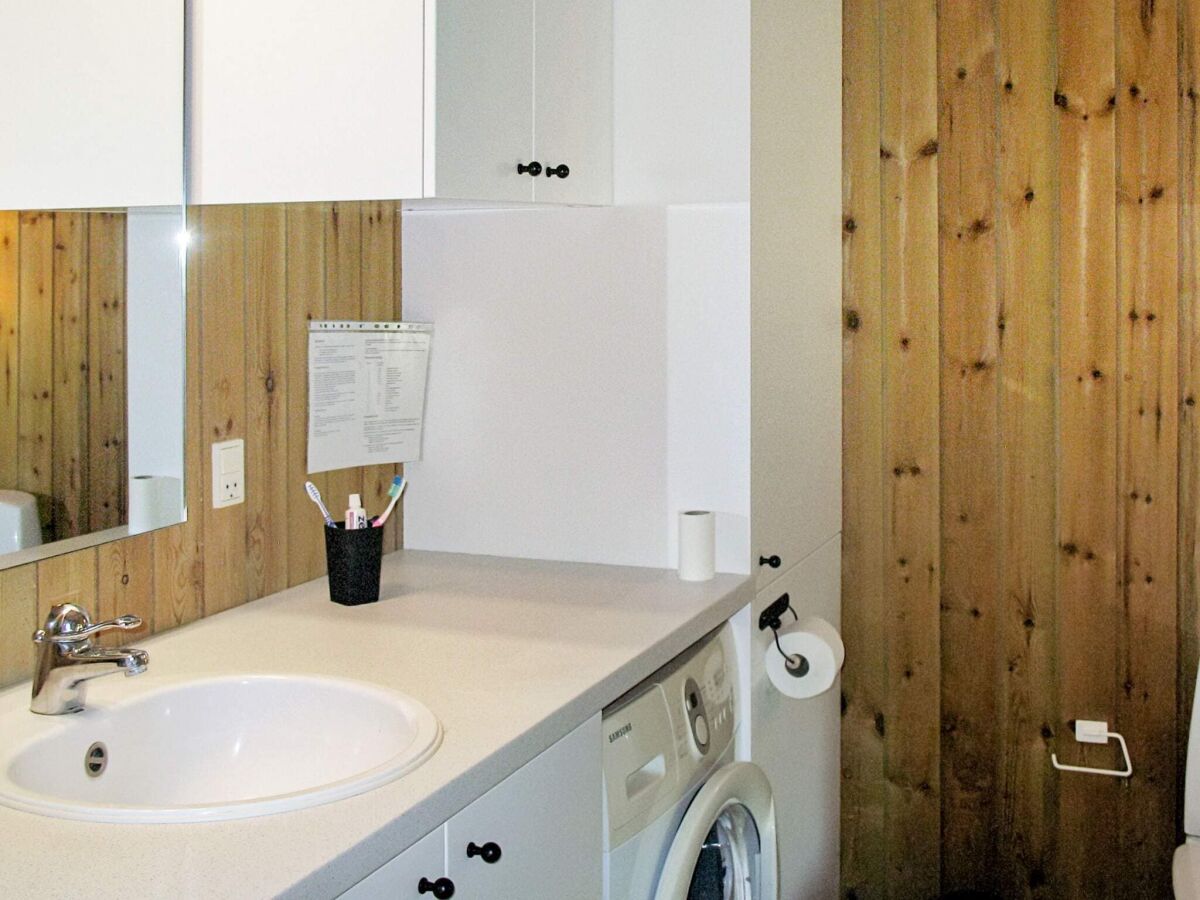 Holiday house 6 person holiday home in Væggerløse - Outdoor photo 3