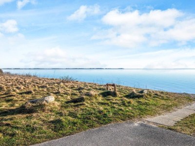 Holiday house Ruhiger Ruckzugsort am Wasser-By Traum - Outdoor photo 12