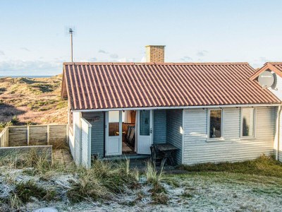 Holiday house 6 person holiday home in Henne-By Traum - Outdoor photo 2