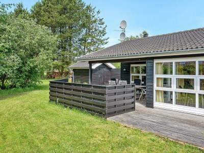 Holiday house 8 person holiday home in Ålbæk - Outdoor photo 12