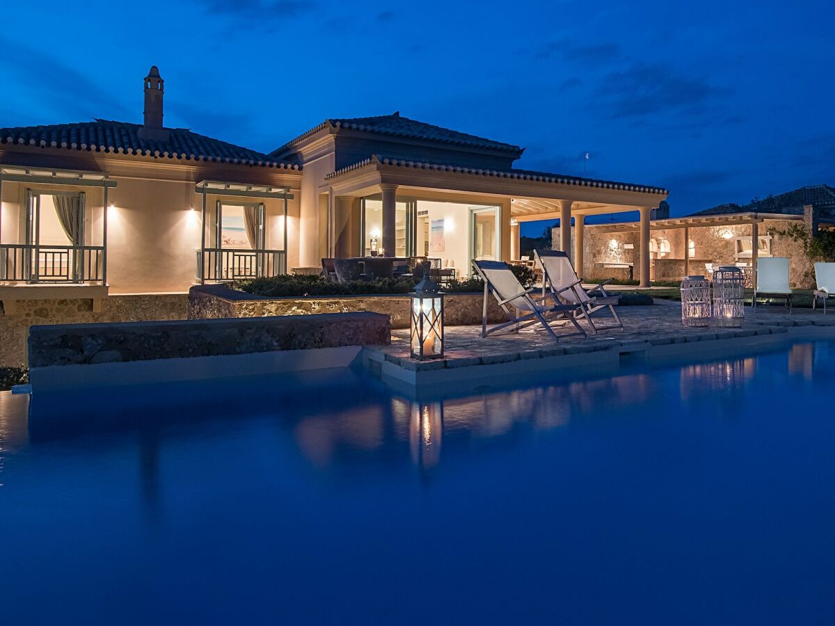 Villa Villa in Peloponnes mit Strand und Pool - Outdoor photo 4