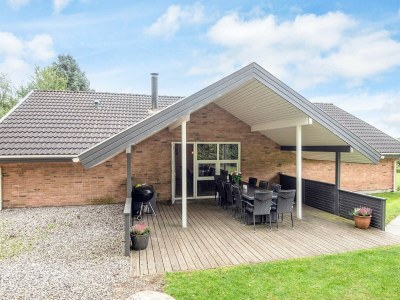 Holiday house Luxury Retreat with Pool - By Traum Ferienwohnungen - Outdoor photo 14