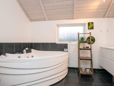 Holiday house Luxury Lakeside Retreat - By Traum Ferienwohnungen - Outdoor photo 25