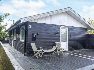 Holiday house 5 person holiday home in Hals-By Traum - Outdoor photo 2