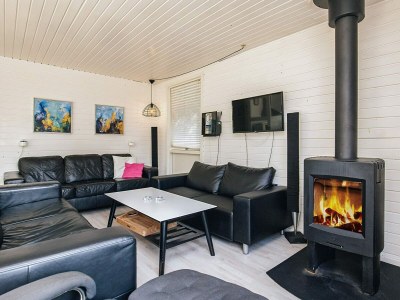 Holiday house 5 person holiday home in Hals-By Traum - Outdoor photo 28