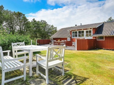 Holiday house Ferienhaus mit Terrasse und Feuerstelle - Outdoor photo 26