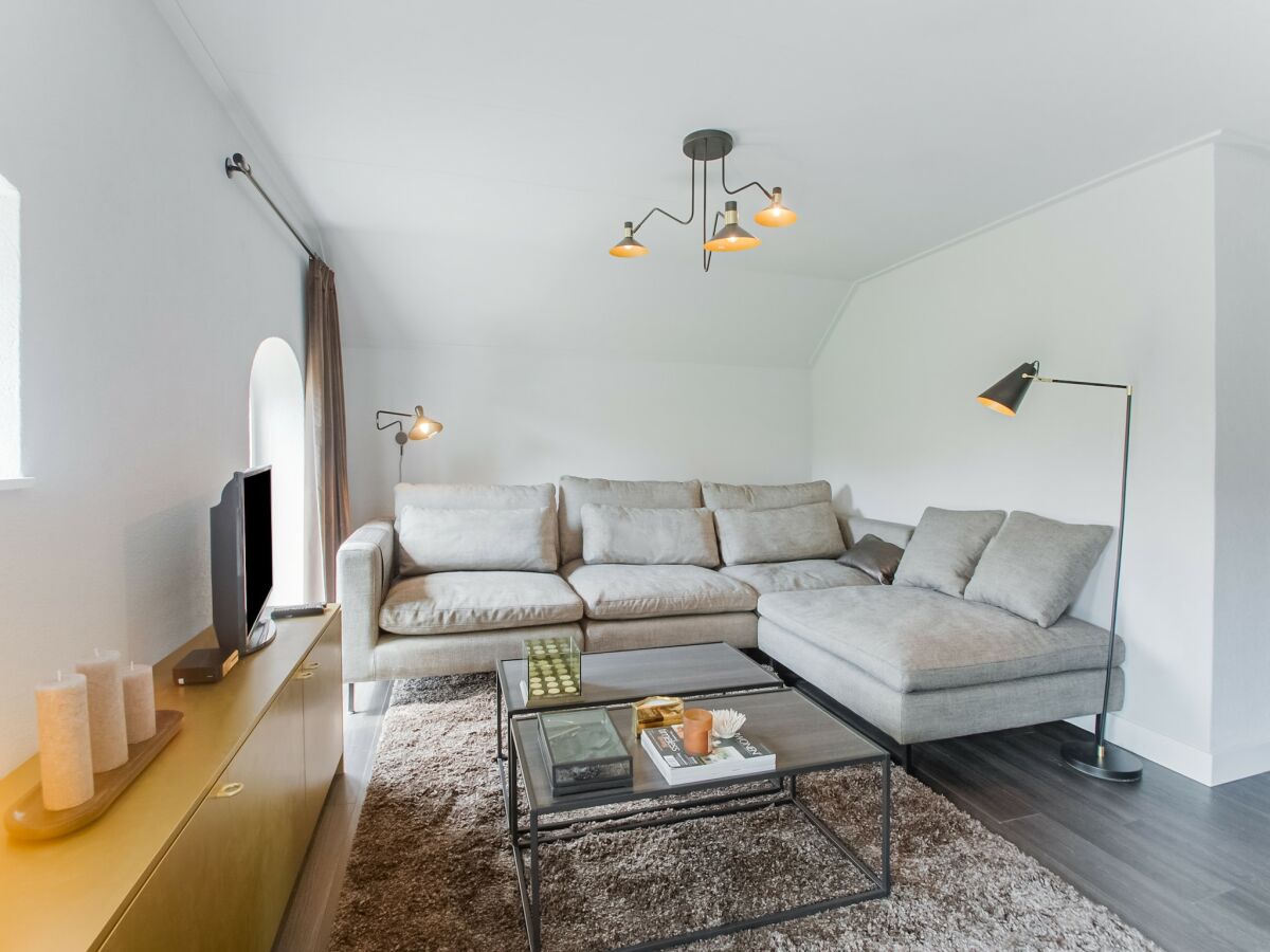 Farmhouse Farmhouse in Zelhem with Sauna Retreat