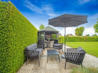 Farmhouse Farmhouse in Zelhem with Sauna Retreat - Outdoor photo 7