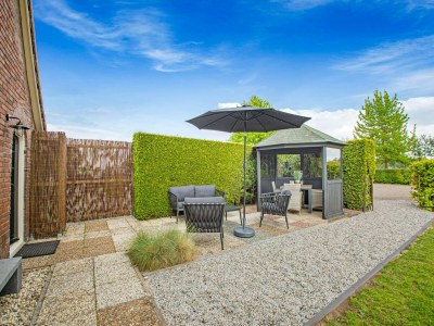 Farmhouse Farmhouse in Zelhem with Sauna Retreat - Outdoor photo 9