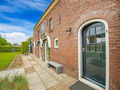 Farmhouse Farmhouse in Zelhem with Sauna Retreat - Features photo 12