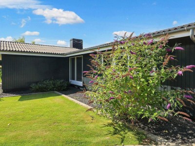 Holiday house Helles Strandhaus in Marielyst -- By Traum Ferienwohnungen - Outdoor photo 11