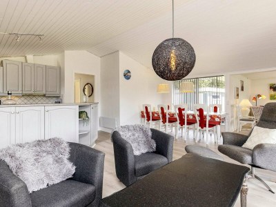 Holiday house Helles Strandhaus in Marielyst -- By Traum Ferienwohnungen - Outdoor photo 17