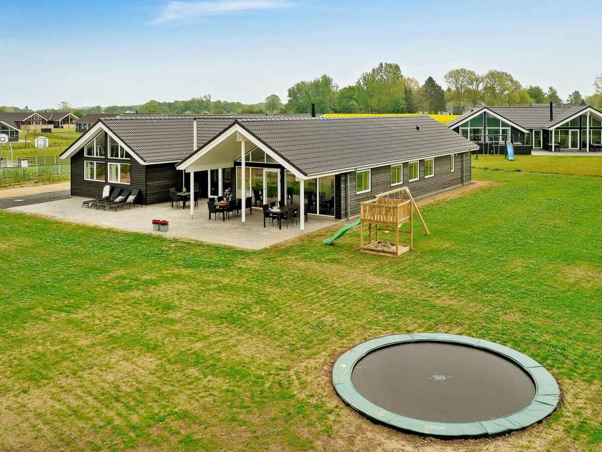 Holiday house 18 person holiday home in Bogense