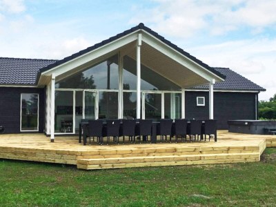 Holiday house 14 Personen Ferienhaus in Væggerløse - Outdoor photo 4