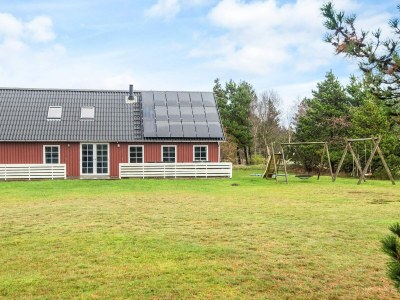 Holiday house Luxus-Ruckzug mit Pool -- By Traum Ferienwohnungen - Outdoor photo 3