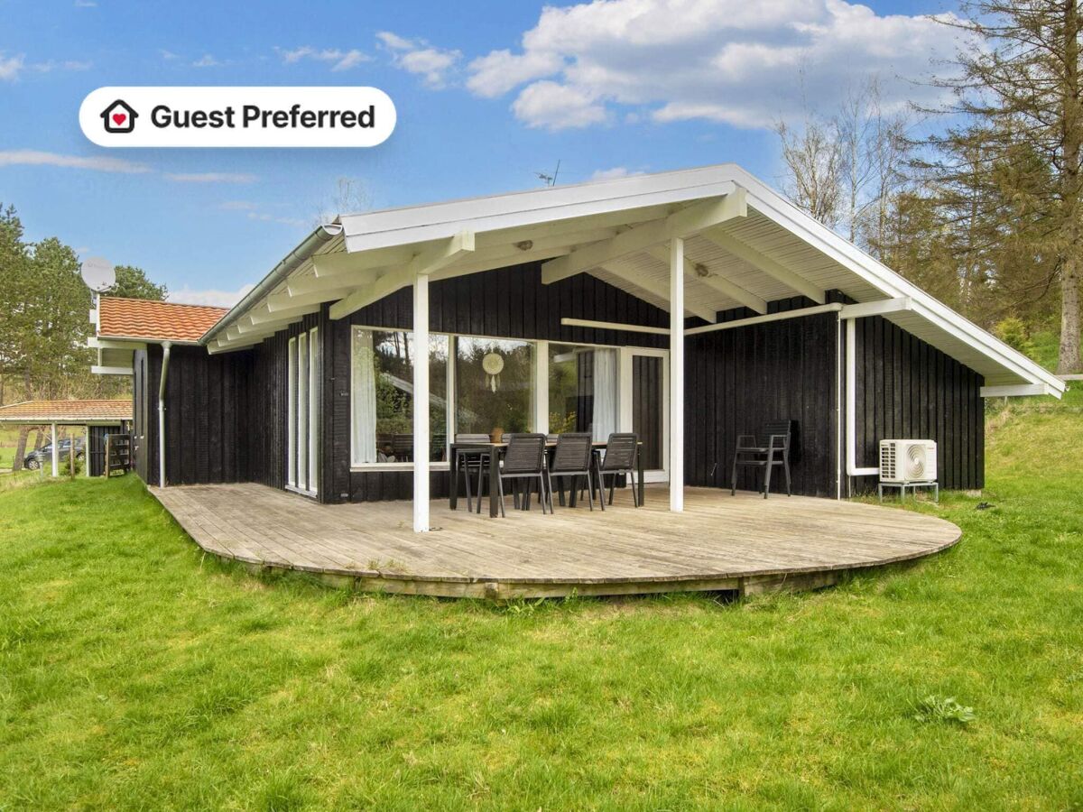 Holiday house 8 person holiday home in Ebeltoft