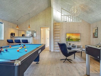 Holiday house 16 person holiday home in Hasselberg - Outdoor photo 9