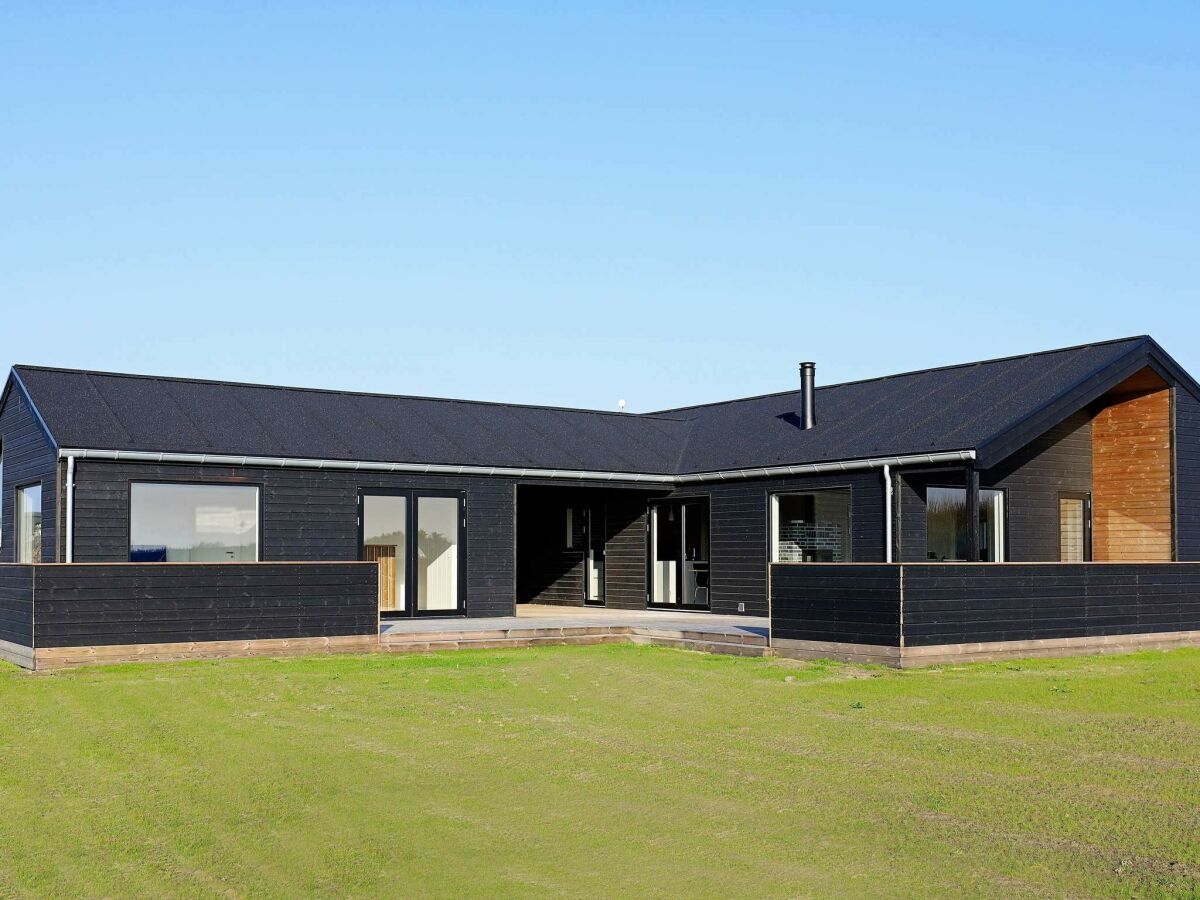 Holiday house 12 Personen Ferienhaus in Løkken-By Traum