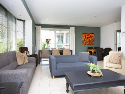 Farmhouse Bauernhaus in Genderen mit Terrasse - Features photo 12