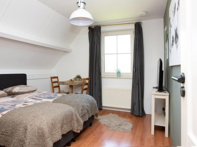 Farmhouse Bauernhaus in Genderen mit Terrasse - Features photo 18