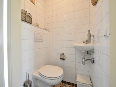 Holiday house Attraktives Ferienhaus in Oude mit Garten - Features photo 18