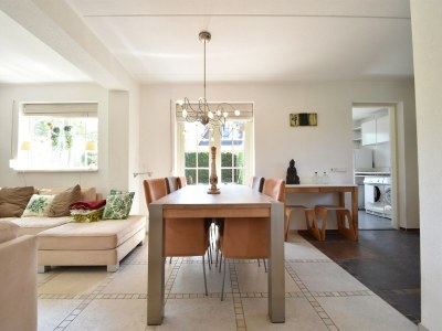 Holiday house Attraktives Ferienhaus in Oude mit Garten - Features photo 27