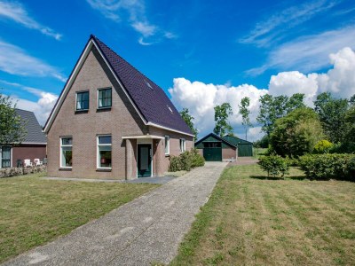 Holiday house Ferienhaus in Langezwaag mit Terrasse - Outdoor photo 3