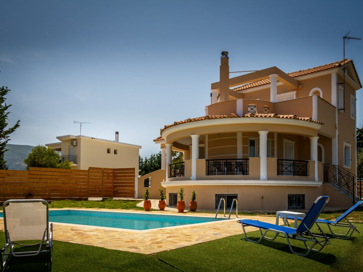 Villa Villa in Kalpaki mit Privatpool - Outdoor photo 4