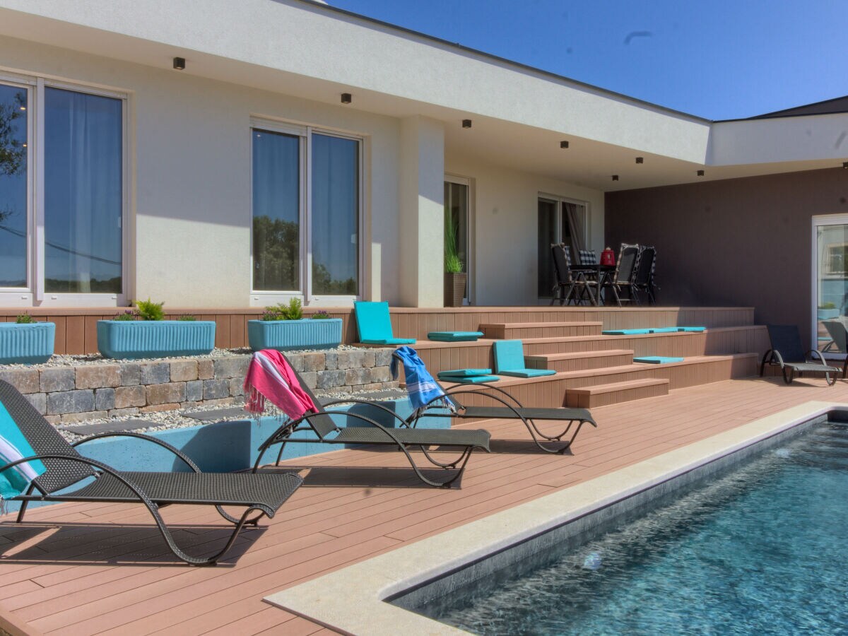 Villa Senorita mit Pool in Pula - Outdoor photo 4