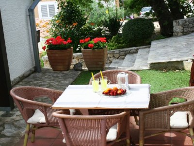 Apartment Apartment in Maslenica near the Sea - Outdoor photo 4