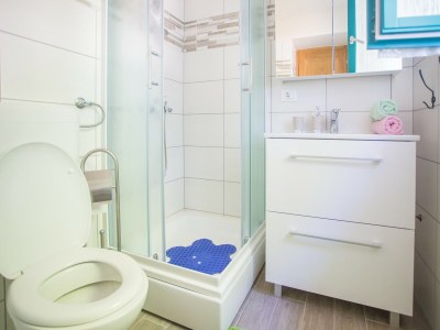 Villa Villa in Medvidici mit Pool nahe Porec Strand - Features photo 18