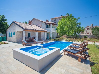 Villa Villa in Medvidici mit Pool nahe Porec Strand - Outdoor photo 38
