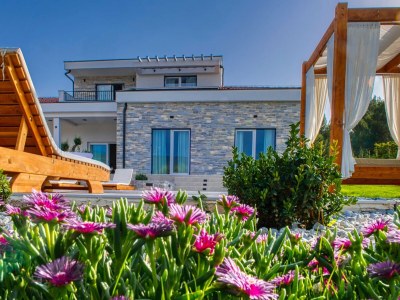Villa Villa in Pridraga mit Pool am Meer - Outdoor photo 7
